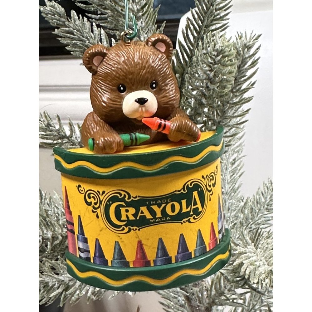 BIinney & Smith Christmas Ornament Crayola Bear with Crayons 1992 In Crayon Box - Picture 6 of 11